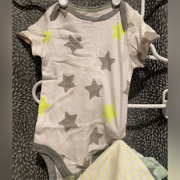 Bodysuit 3-6 months 5 pack - Picture 5 of 6